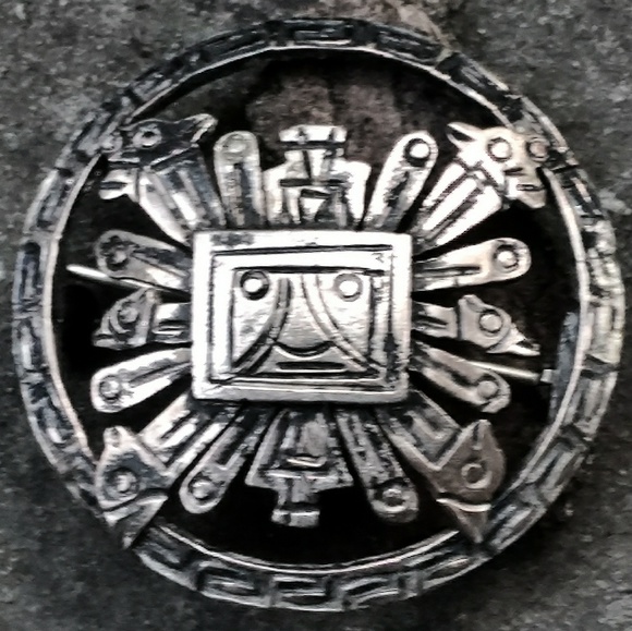Vintage Sterling Silver Aztec Face Brooch - Picture 2 of 5